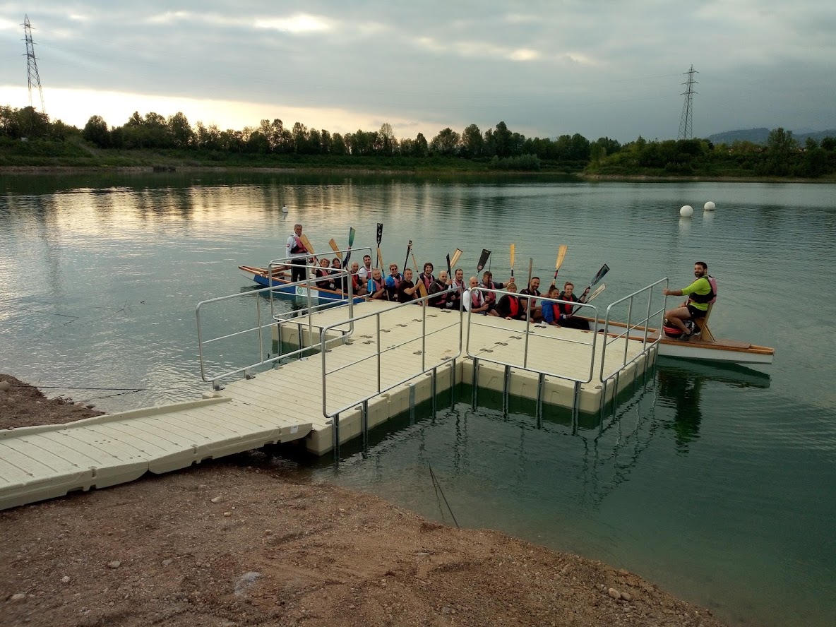 pontile per dragon boat